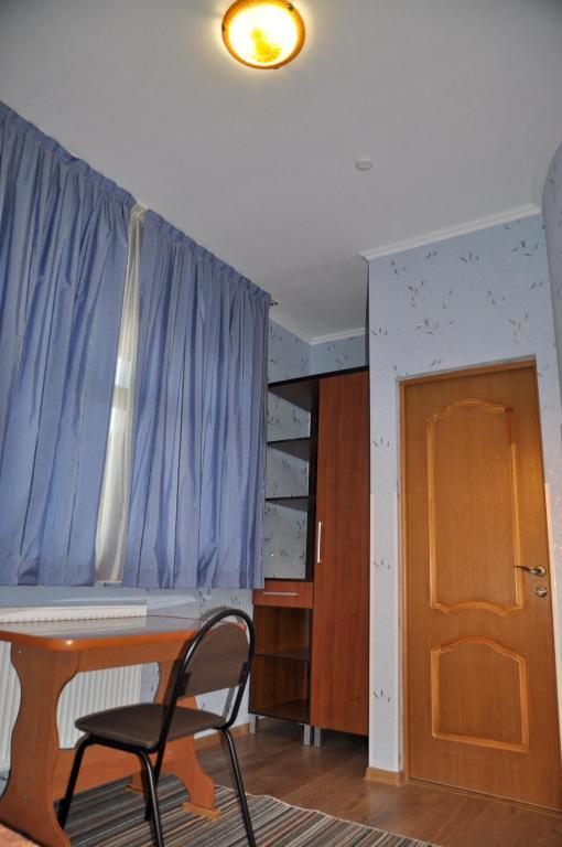 Focus Hotel Chust Zimmer foto